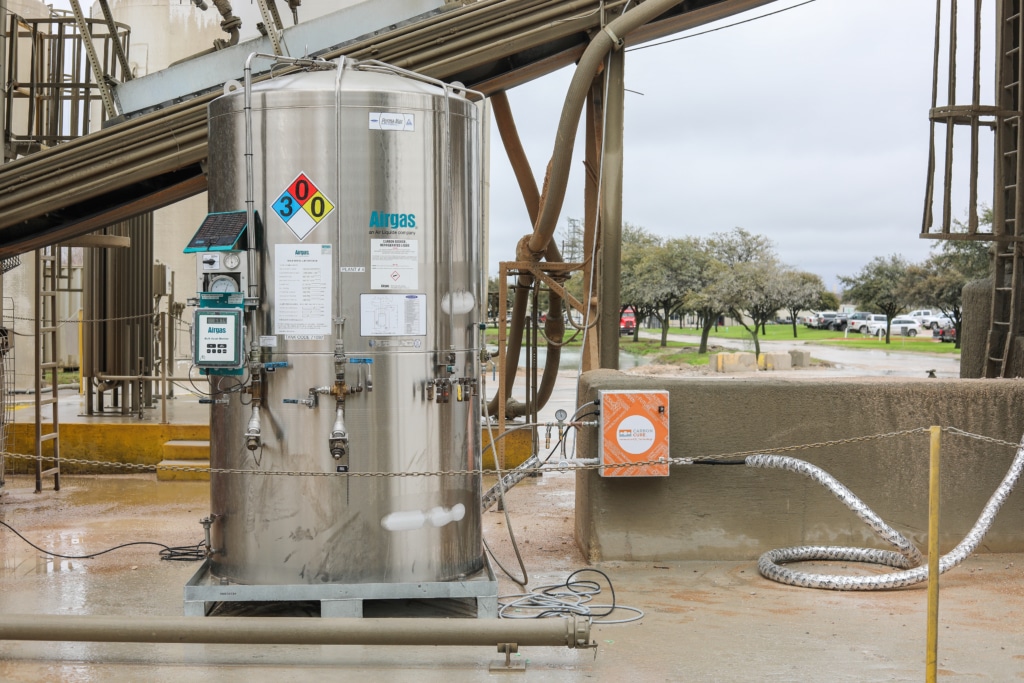 Recycled carbon dioxide at a Lauren Concrete plant